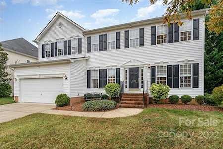 4200 Nathaniel Glen Ct Matthews, NC 28105