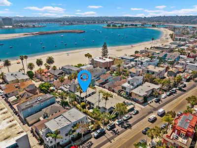 809-811 Dover Ct San Diego, CA 92109