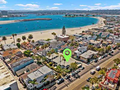 2941-2943 Mission Blvd San Diego, CA 92109