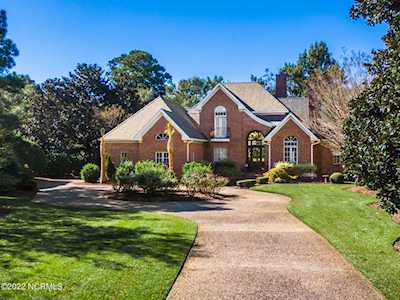 2216 Deepwood Drive Wilmington, NC 28405