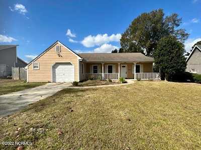2050 Hunters Ridge Drive Midway Park, NC 28544