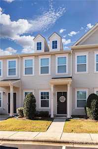 12679 Persimmon Tree Dr Charlotte, NC 28273