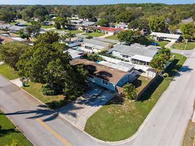 9964 110th Ln Seminole, FL 33772