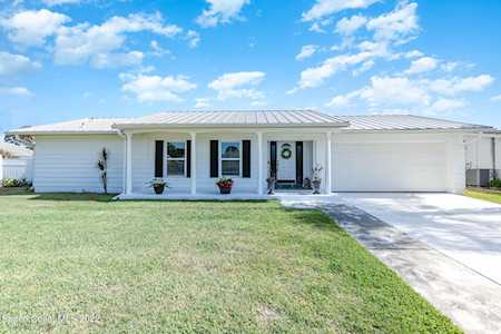 110 Via De La Reina Merritt Island, FL 32953