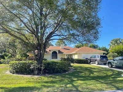 1663 SW Gregor Way Stuart, FL 34997