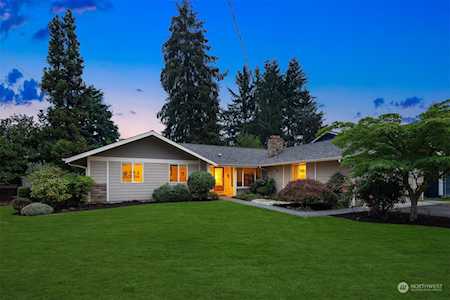 2008 172nd Ave NE Bellevue, WA 98008
