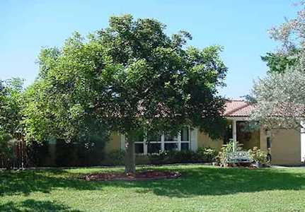 8540 NW 29th Drive Coral Springs, FL 33065