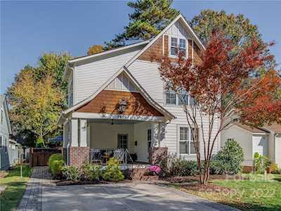 2405 Bay St Charlotte, NC 28205