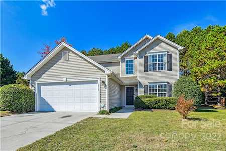 2919 Bridgeville Ln Charlotte, NC 28262