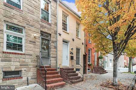 2124 Bank St Baltimore, MD 21231