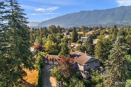 413 Merritt Ave NE North Bend, WA 98045