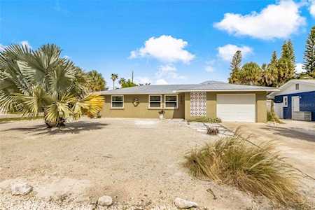 270 Gladiolus St Anna Maria, FL 34216
