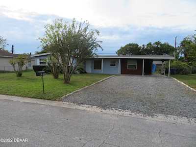 1315 Forest Ridge Drive Holly Hill, FL 32117