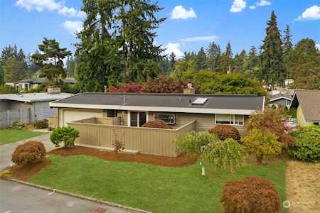 16048 SE 10th St Bellevue, WA 98008