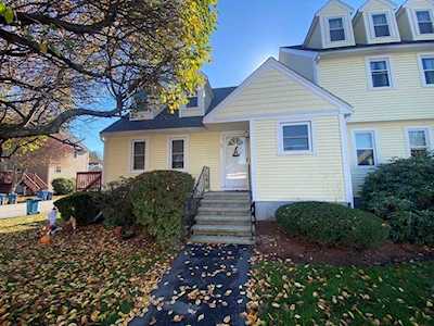 42 Merrimack Meadows Ln #42 Tewksbury, MA 01876