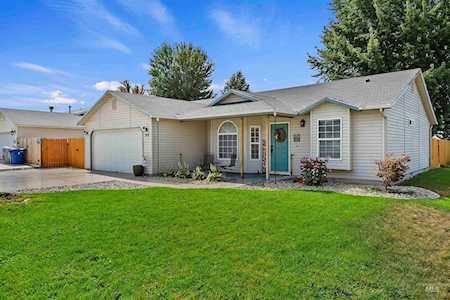 749 Providence Middleton, ID 83644