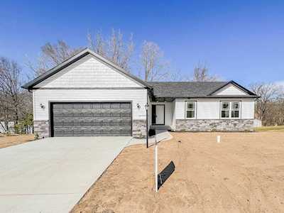 22243 Sandy Hill Lane South Bend, IN 46628