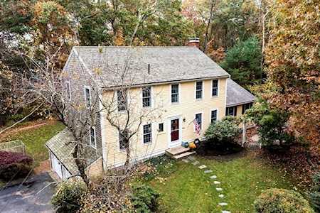 948 Forest Street Marshfield, MA 02050