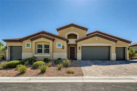 8751 Desert Brook Circle Las Vegas, NV 89149