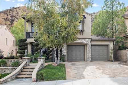 30306 June Rose Ct Castaic, CA 91384