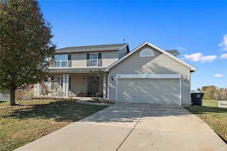 58 Wenstone Park Ct Wentzville, MO 63385