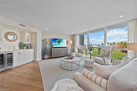 4401 N Gulf Shore Blvd #B-302 Naples, FL 34103