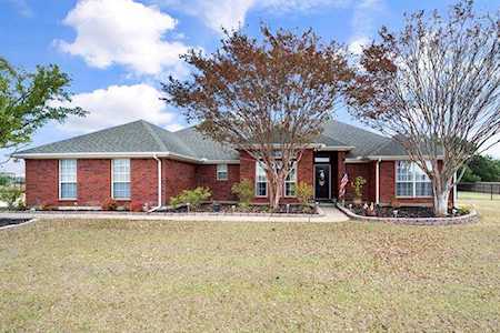 3909 Timbercrest Drive E Burleson, TX 76028