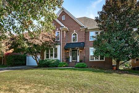 1040 Chetford Dr Lexington, KY 40509
