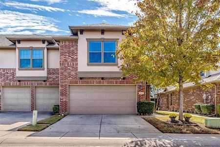 1027 Lucy Lane Allen, TX 75013