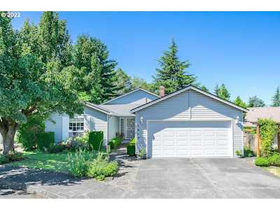 1517 NE 148th PL Portland, OR 97230