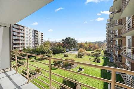 125 Coolidge Ave #303 Watertown, MA 02472
