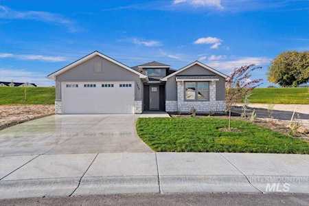1459 W Ultar Dr Nampa, ID 83686