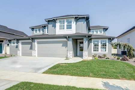 1052 E Territory Street Meridian, ID 83646