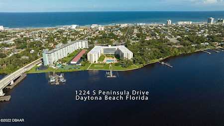 1224 Peninsula Drive #318 Daytona Beach, FL 32118