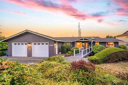 4755 Somerset Dr SE Bellevue, WA 98006