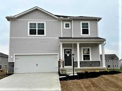 306 Creek View Drive Commercial Point, OH 43116