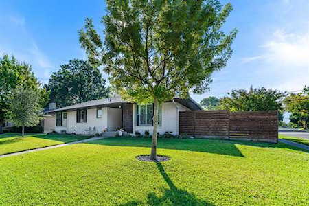 6308 Woodcrest Lane Dallas, TX 75214