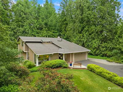 21923 SE 37th St Sammamish, WA 98075