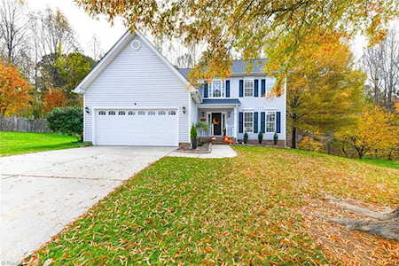 6607 Woodmont Court Jamestown, NC 27282