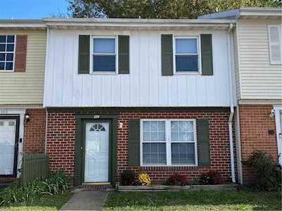 1114 Clear Springs Rd Virginia Beach, VA 23464