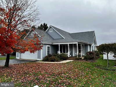 165 Lakeside Dr Lewes, DE 19958