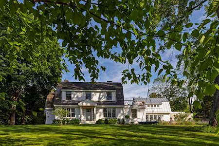 21 Rope Ferry Rd Hanover, NH 03755