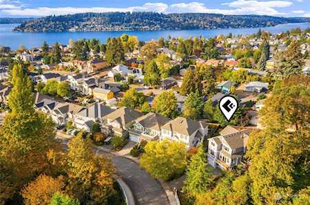 1140 N 27th Place Renton, WA 98056