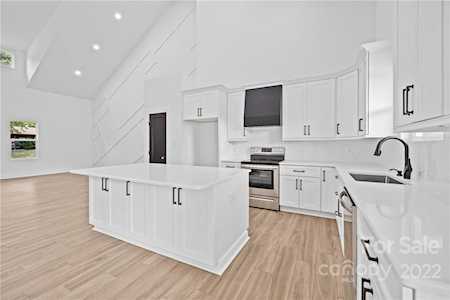 7694 Katherine Dr Denver, NC 28037