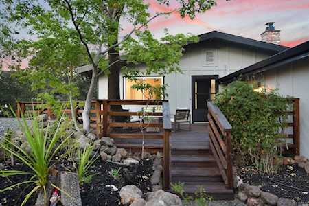 17220 Keaton Avenue Sonoma, CA 95476