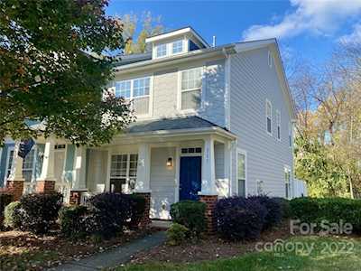 313 Hurston Circle Charlotte, NC 28208