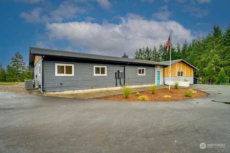 155 Estes Rd Castle Rock, WA 98611
