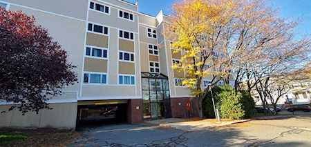 35 Des Moines Rd #203 Quincy, MA 02169