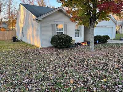 3501 Throughbrook Court Greensboro, NC 27405