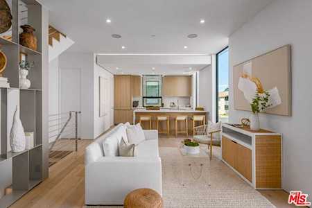 11776 W Iowa Ave Los Angeles, CA 90025